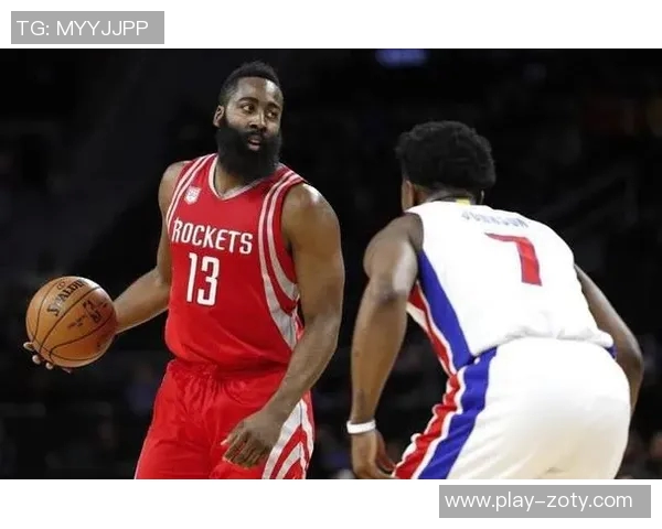 米奇约翰逊：客场挑战增强球队凝聚力与团结精神